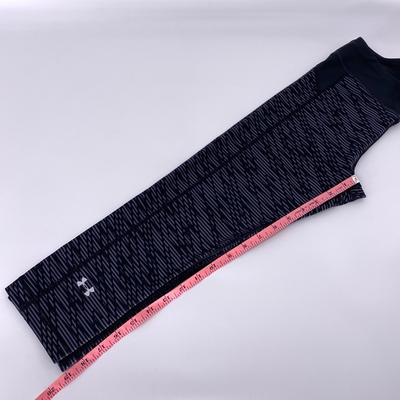 Under Armour Crop Grey Leggings Size XS - Picture 6 of 7